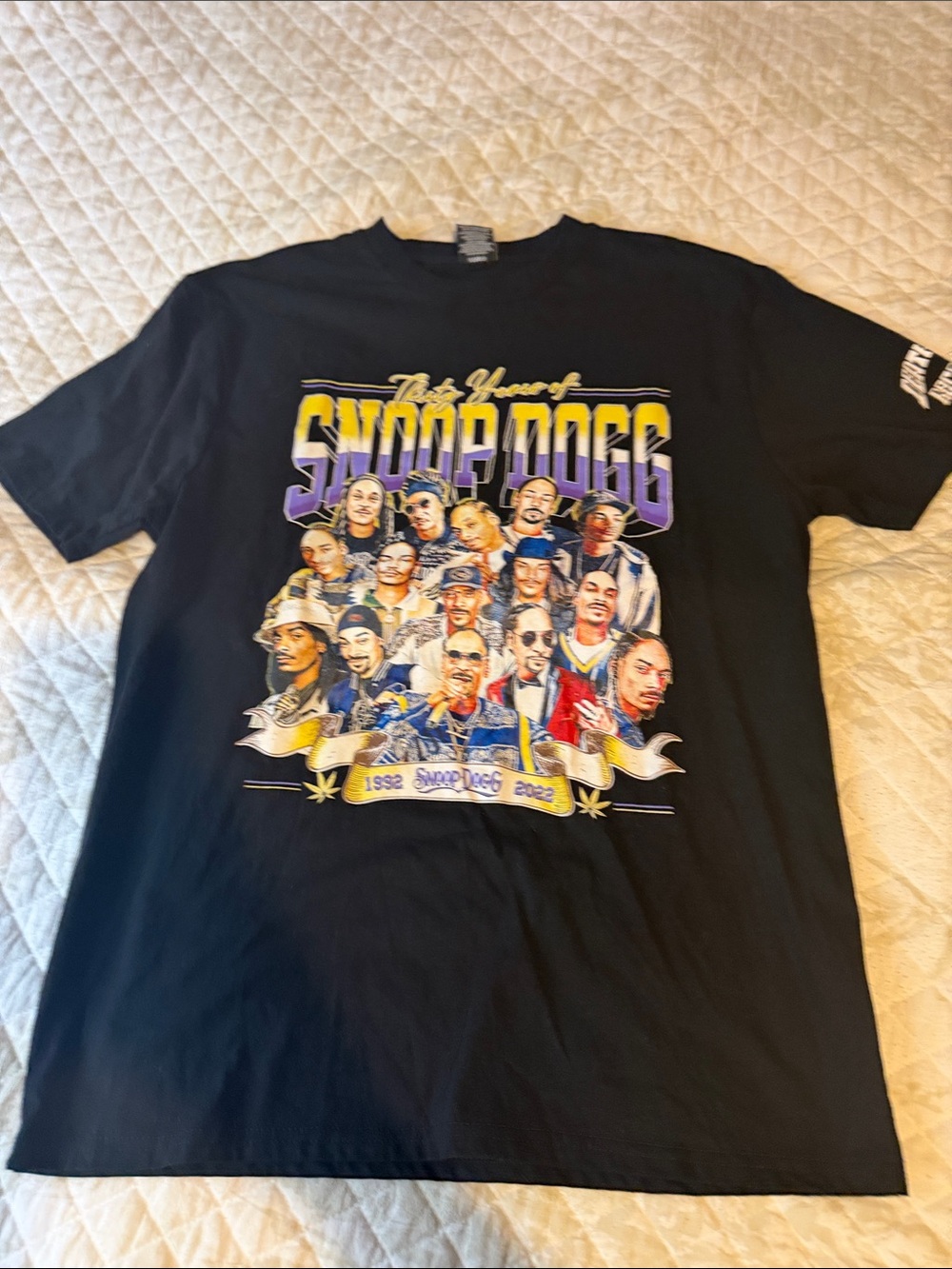 Black Graphic Crew Neck Short-Sleeve Tee - Snoop Dogg Tribute